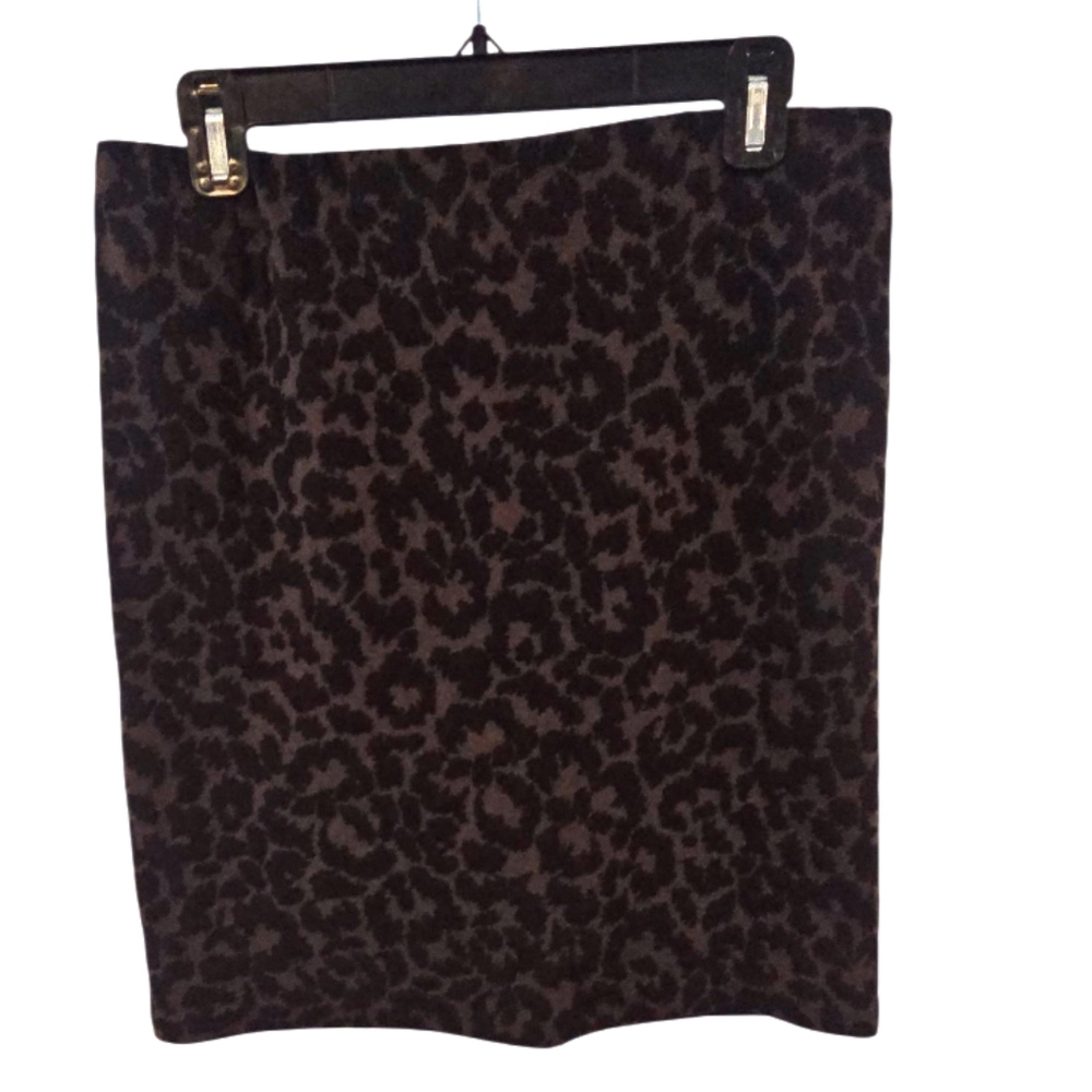 3/$15 Worthington Size S Black and Brown Animal Print Pencil Skirt